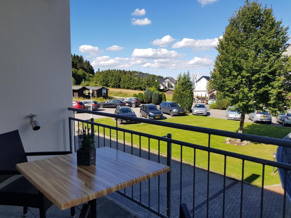 Vakantiehotel Der Brabander Winterberg Ngoại thất bức ảnh