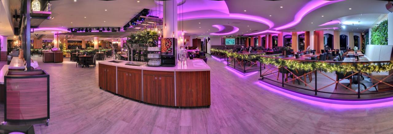 Vakantiehotel Der Brabander Winterberg Ngoại thất bức ảnh